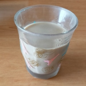 ジンジャーアイスミルクコーヒー